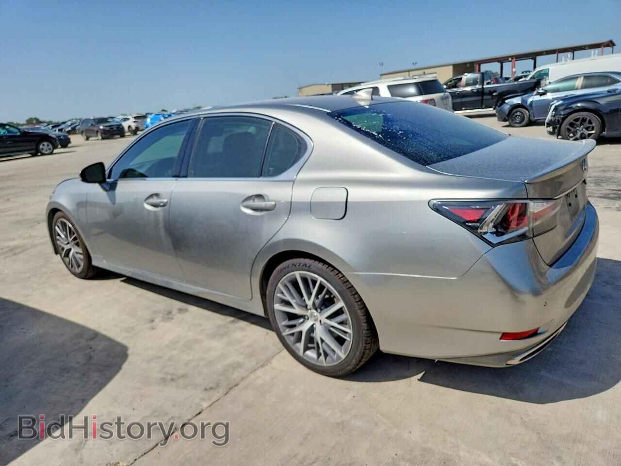 2017 LEXUS GS - VIN: JTHBZ1BL5HA011334 - Photo 2