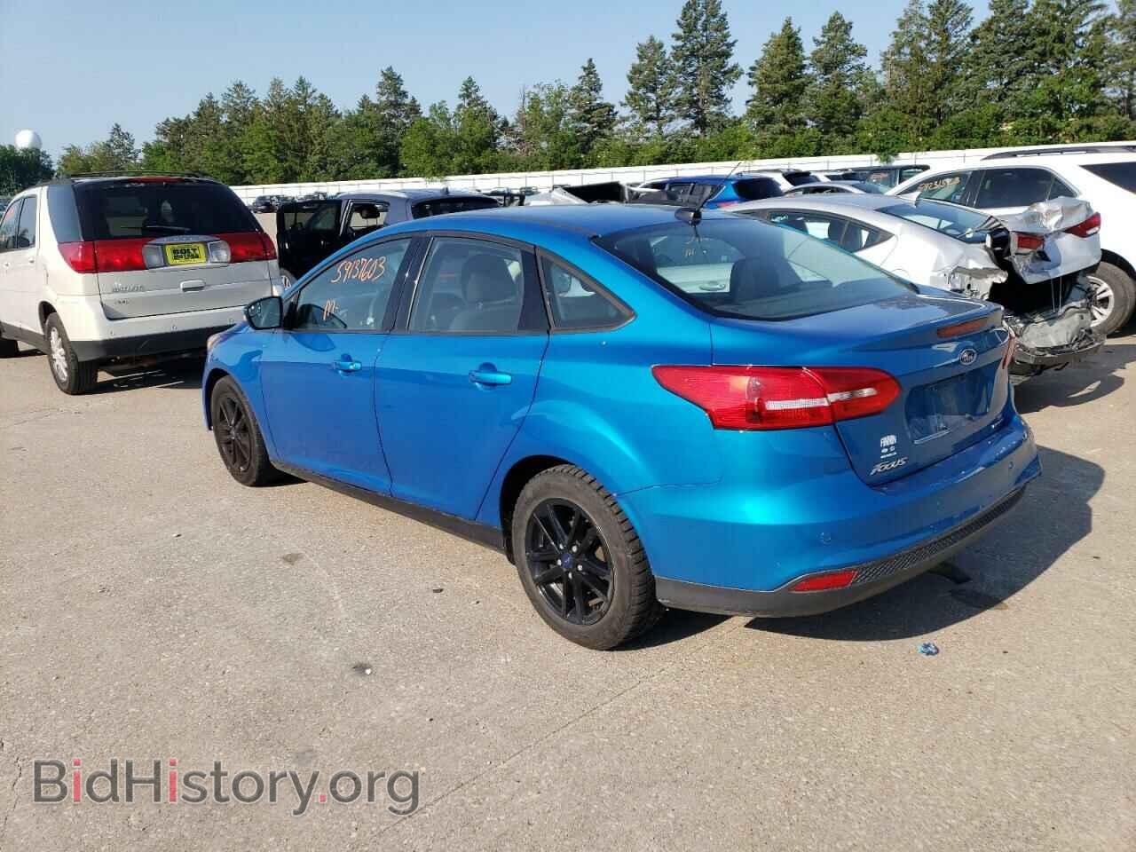 2015 FORD FOCUS - VIN: 1FADP3F2XFL366925 - Фото 2