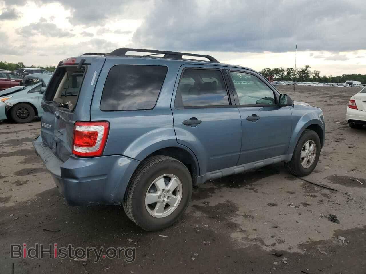2011 FORD ESCAPE - VIN: 1FMCU0D79BKC28462 - Photo 3