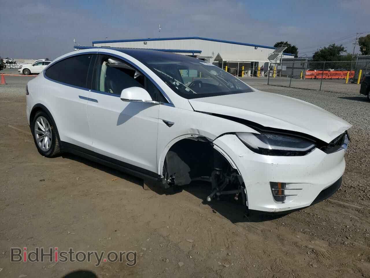 2018 TESLA MODEL X - VIN: 5YJXCBE27JF121042 - Фото 4