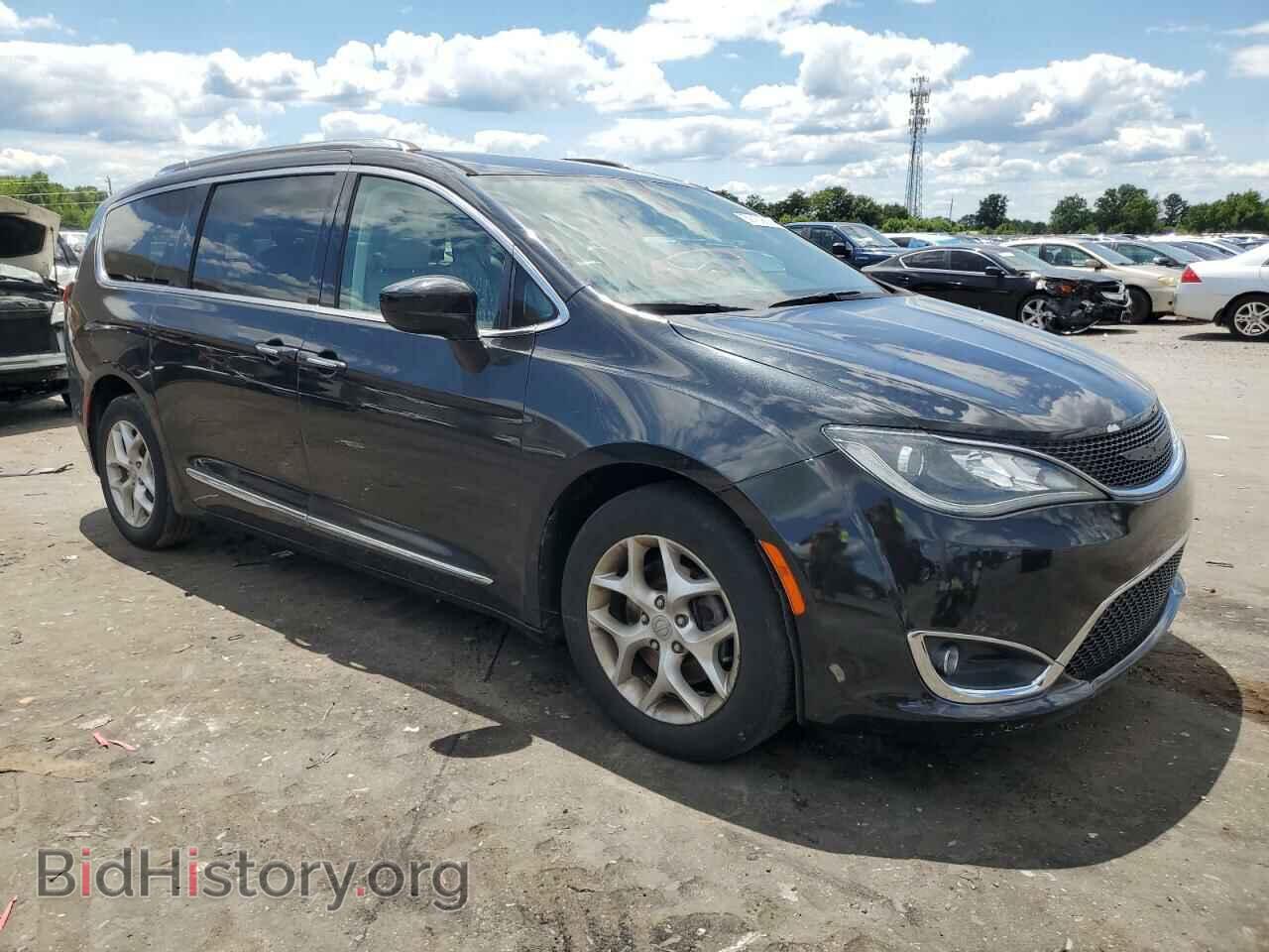 2017 CHRYSLER PACIFICA - VIN: 2C4RC1EGXHR550933 - Фото 4