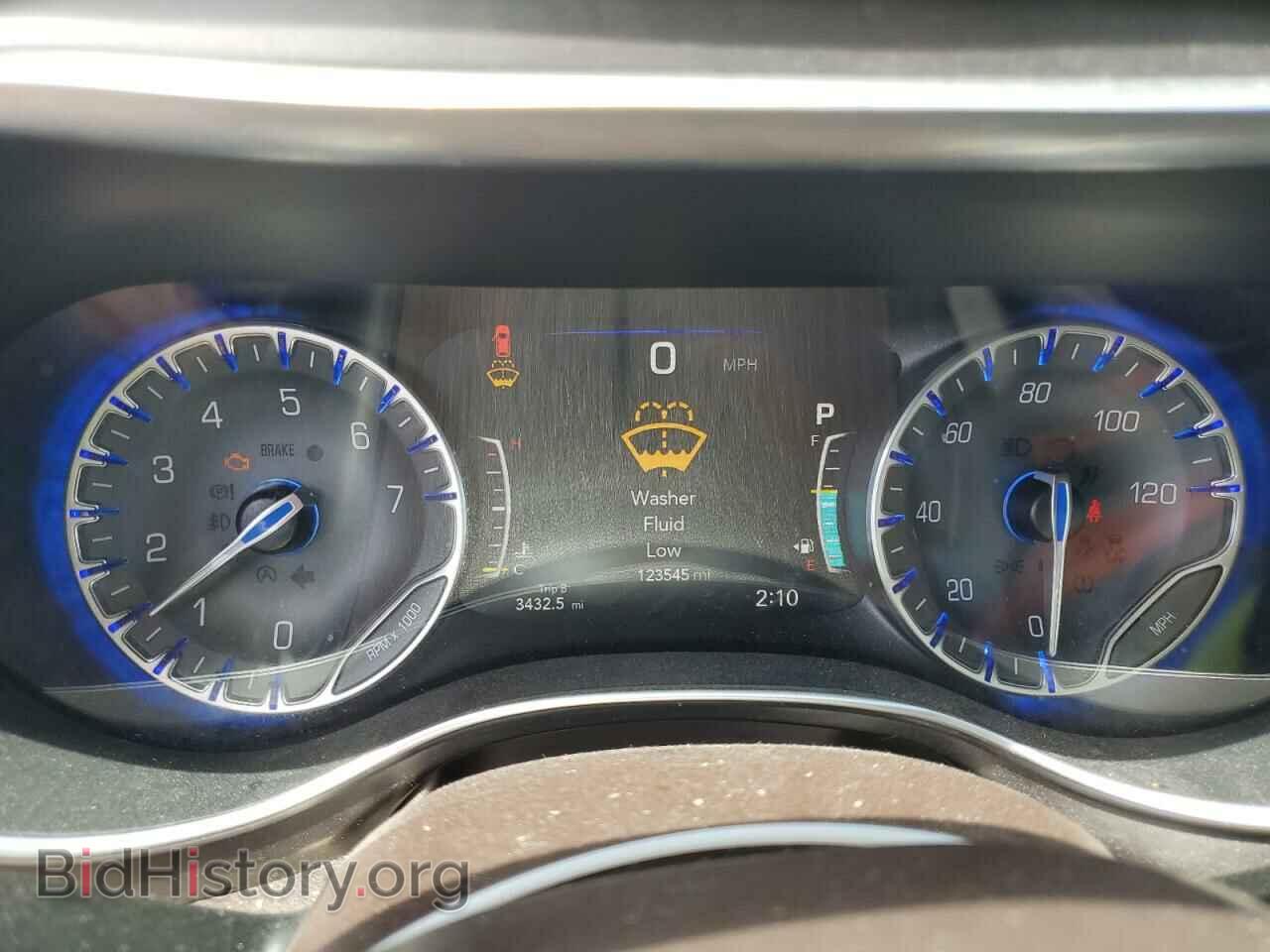 2017 CHRYSLER PACIFICA - VIN: 2C4RC1EGXHR550933 - Фото 9