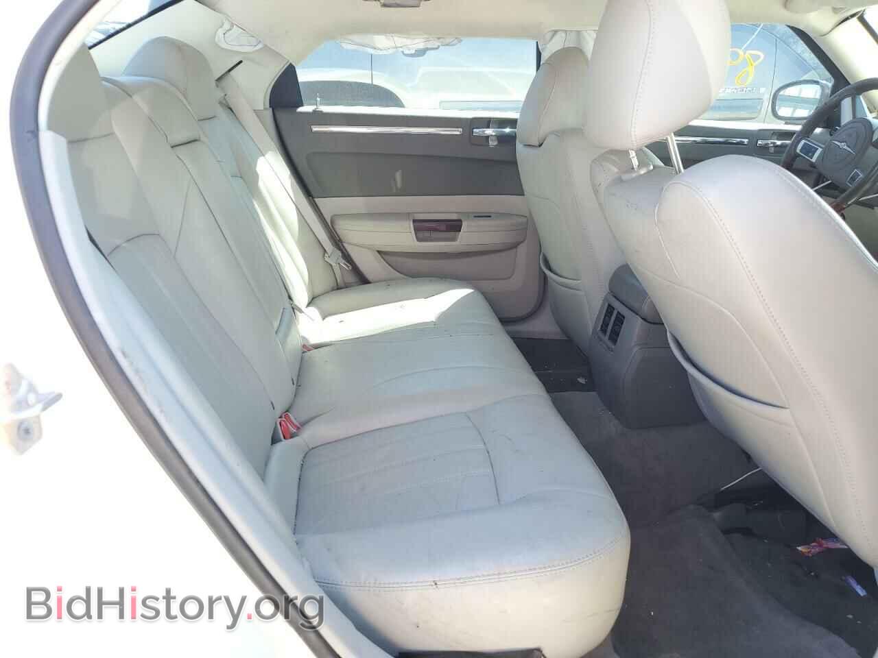2010 CHRYSLER 300 - VIN: 2C3CA6CT4AH218205 - Фото 6