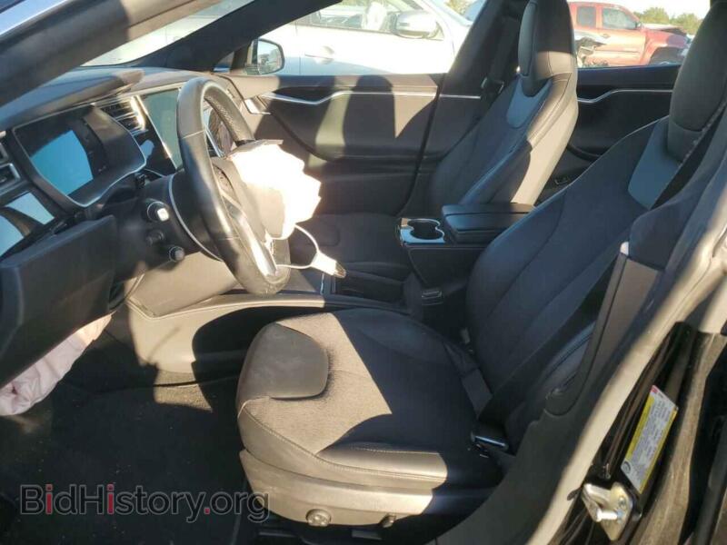 2016 Tesla MODEL S (VIN 5YJSA1E20GF168500) — фото 7 из 12