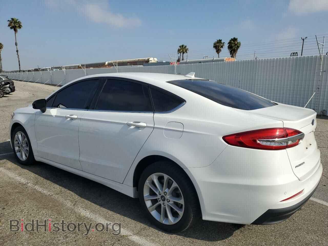 2020 FORD FUSION - VIN: 3FA6P0LUXLR225802 - Фото 2