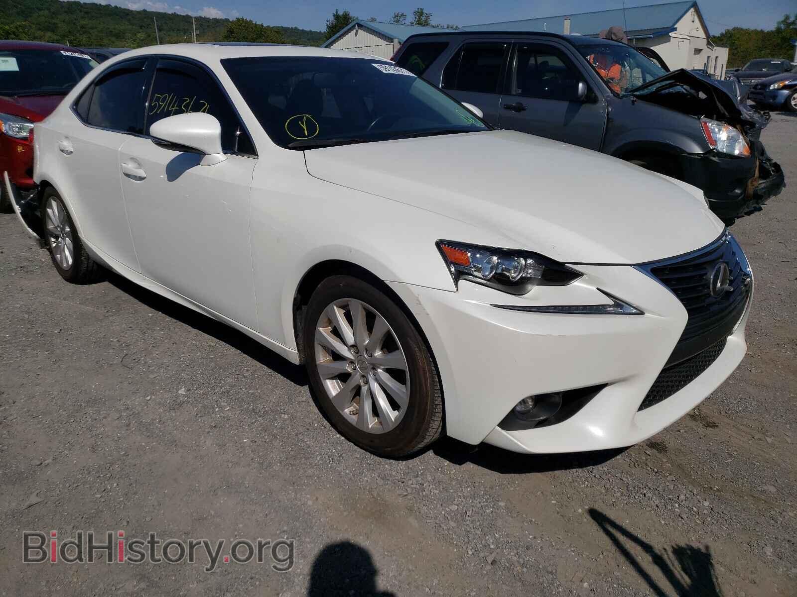 Фотография JTHCF1D21F5024654 - LEXUS IS 2015