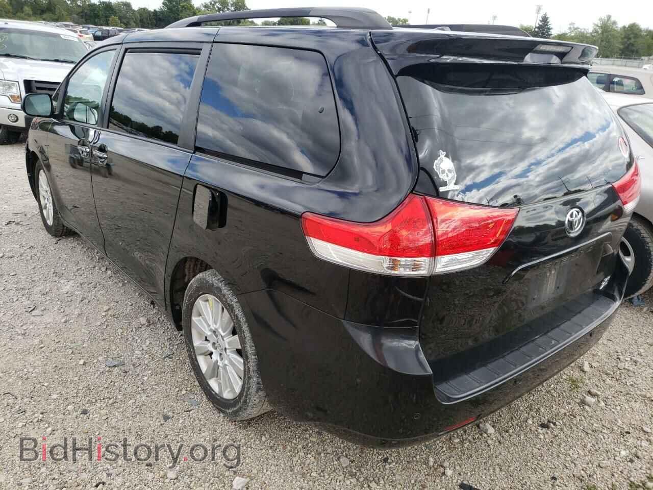 2013 TOYOTA SIENNA - VIN: 5TDDK3DC8DS059818 - Фото 3