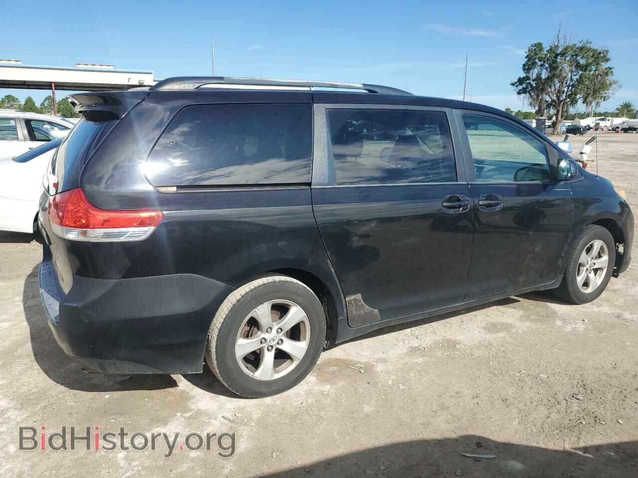 2011 TOYOTA All Models - VIN: 5TDKK3DCXBS081145 - Фото 3