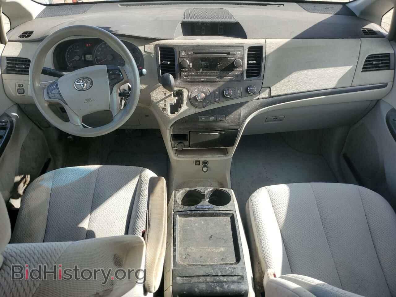 2011 TOYOTA All Models - VIN: 5TDKK3DCXBS081145 - Фото 8