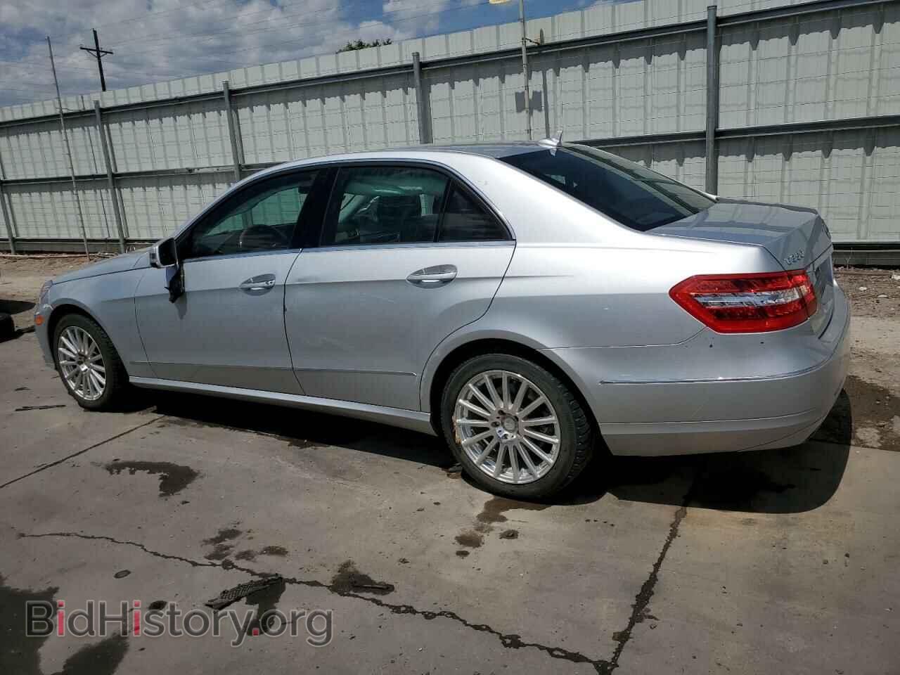 2013 MERCEDES-BENZ E-CLASS - VIN: WDDHF8JB6DA755904 - Фото 2