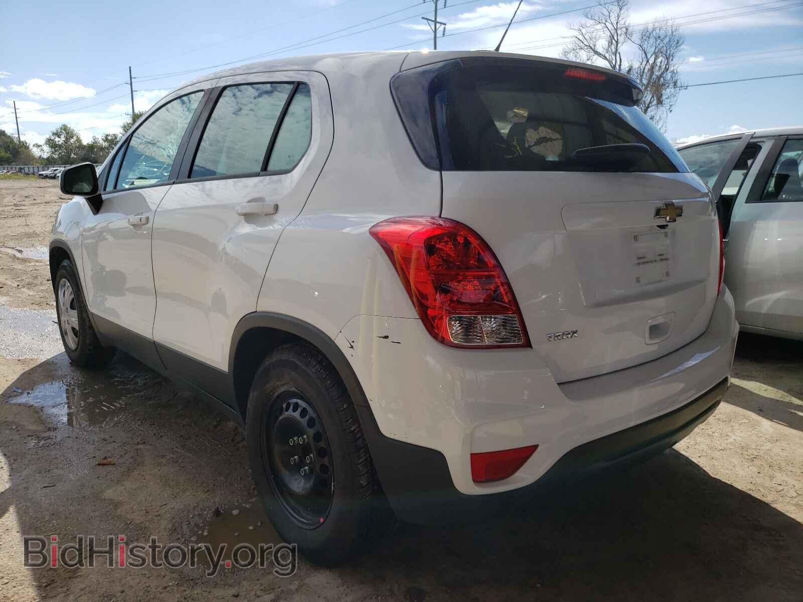 2017 CHEVROLET TRAX - VIN: 3GNCJKSB3HL283052 - Photo 3