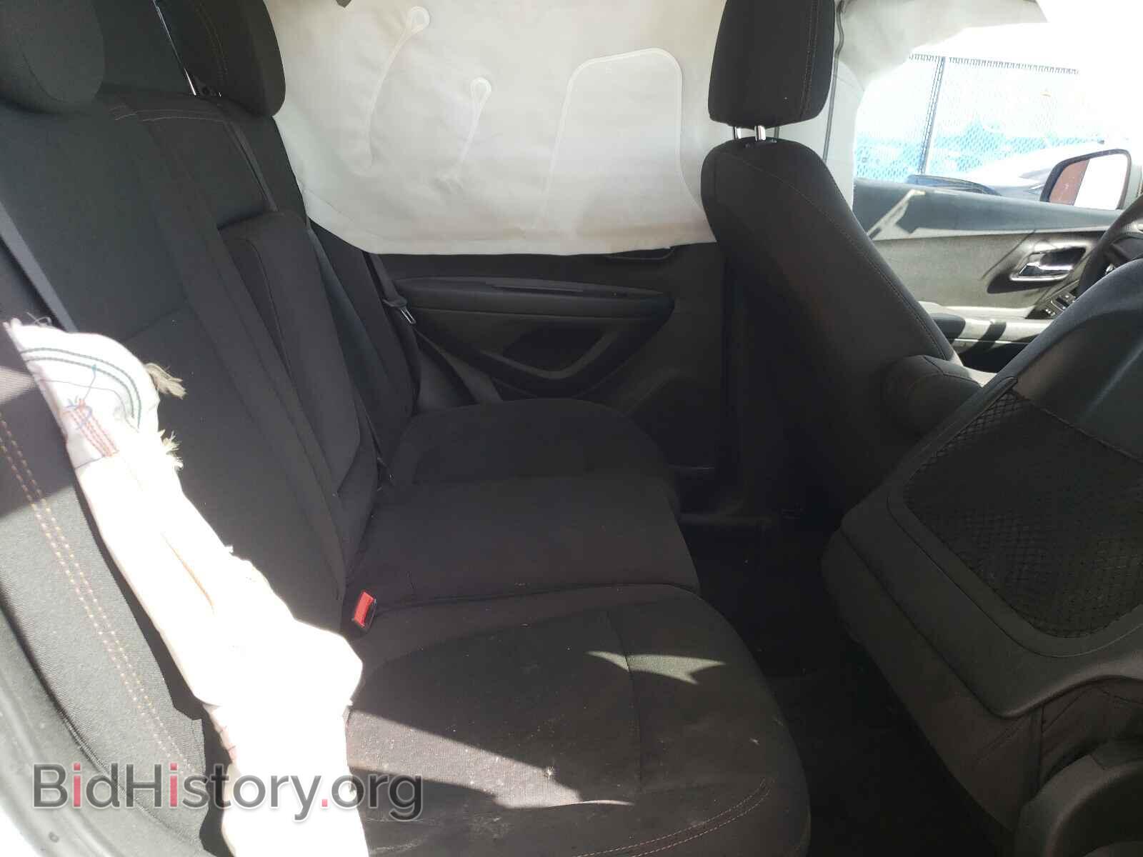 2017 CHEVROLET TRAX - VIN: 3GNCJKSB3HL283052 - Photo 6