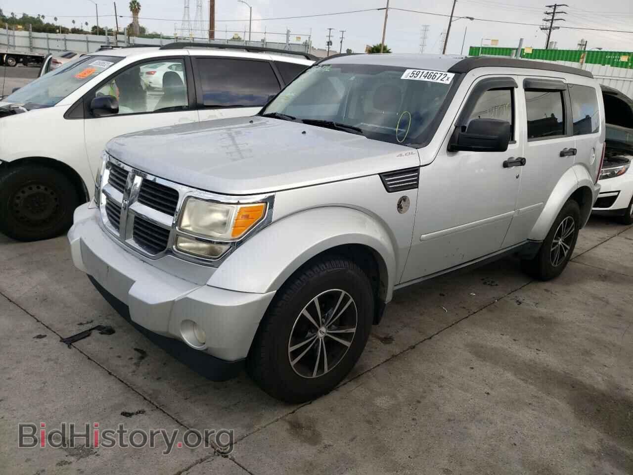 2010 DODGE NITRO - VIN: 1D4PT2GK7AW105144 - Photo 2