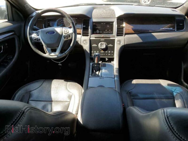 2013 Ford TAURUS (VIN 1FAHP2F85DG204058) — фото 8 из 13
