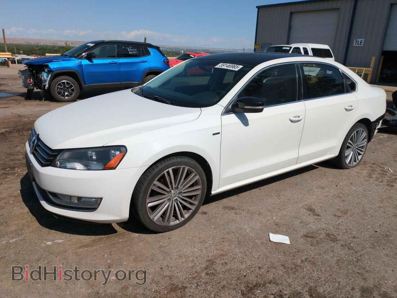 Фотография 1VWBS7A30FC004140 - VOLKSWAGEN PASSAT 2015