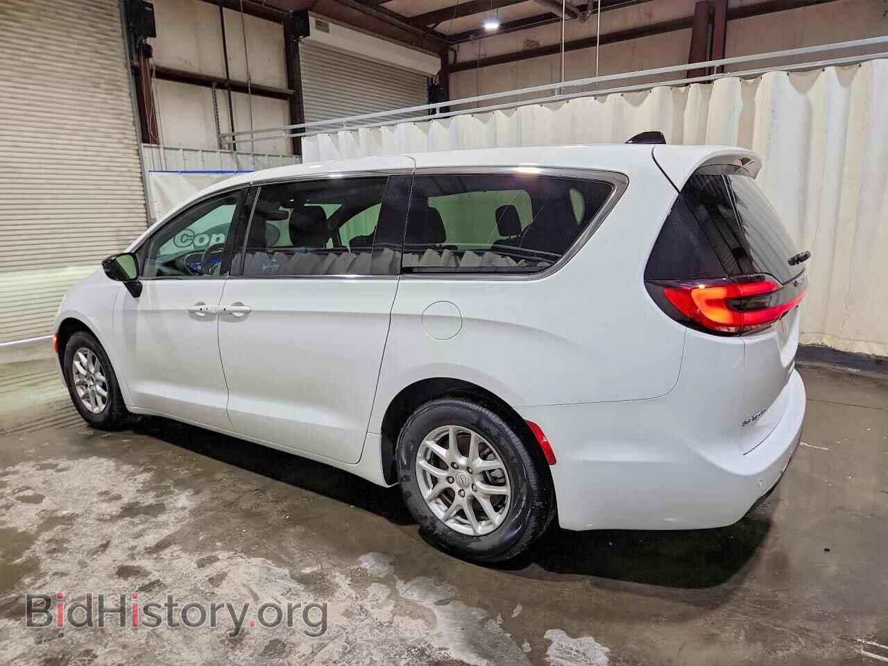 2026 CHRYSLER PACIFICA - VIN: 2C4RC1BG6TR174602 - Photo 2
