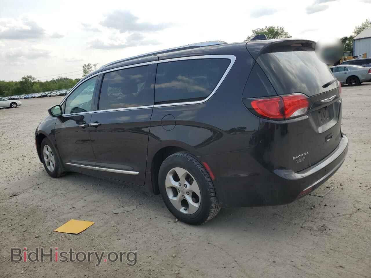 2017 CHRYSLER PACIFICA - VIN: 2C4RC1EG5HR708594 - Photo 2