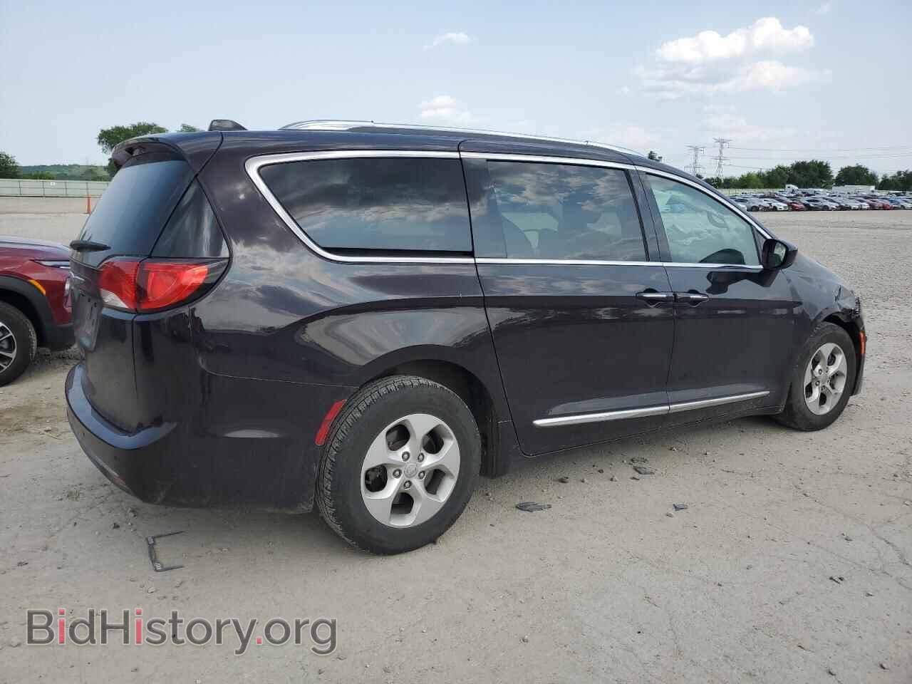 2017 CHRYSLER PACIFICA - VIN: 2C4RC1EG5HR708594 - Photo 3