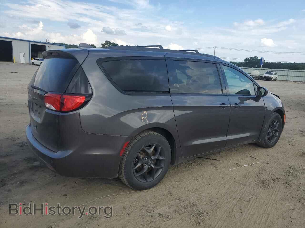 2018 CHRYSLER PACIFICA - VIN: 2C4RC1EG7JR362280 - Фото 3