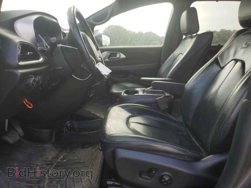 2018 Chrysler PACIFICA (VIN 2C4RC1EG7JR362280) — photo 7 of 13
