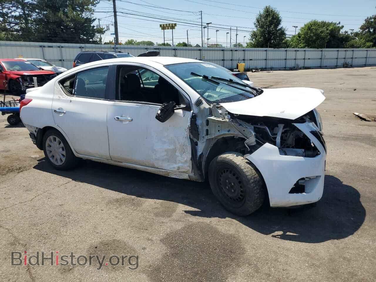 2016 NISSAN VERSA - VIN: 3N1CN7AP8GL889066 - Фото 4