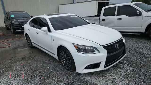 2016 LEXUS LS460 - VIN: JTHBL5EF9G5141462 - Photo 13