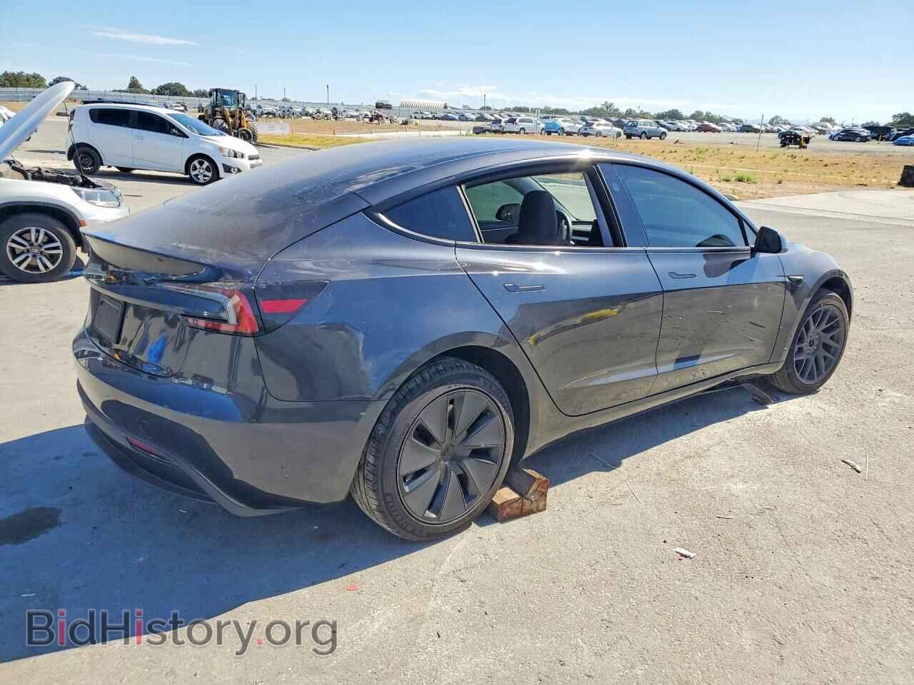 2025 TESLA MODEL 3 - VIN: 5YJ3E1EA1SF052618 - Фото 3