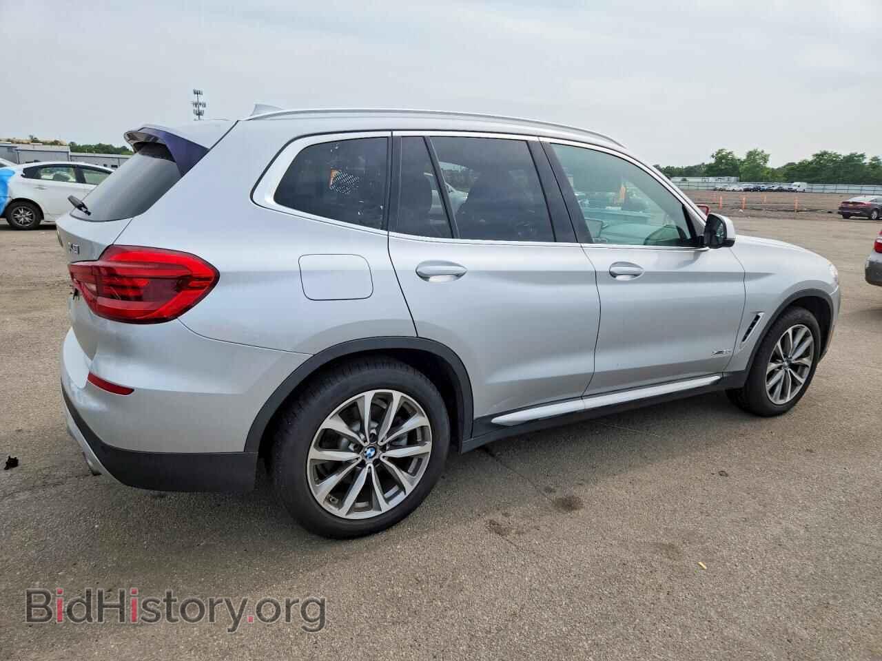 2018 BMW X3 - VIN: 5UXTR9C56JLD66531 - Фото 3