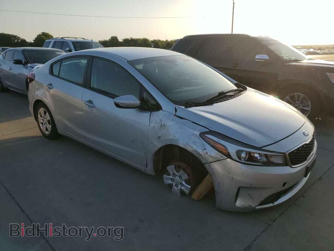 2018 KIA FORTE - VIN: 3KPFL4A75JE212714 - Фото 4