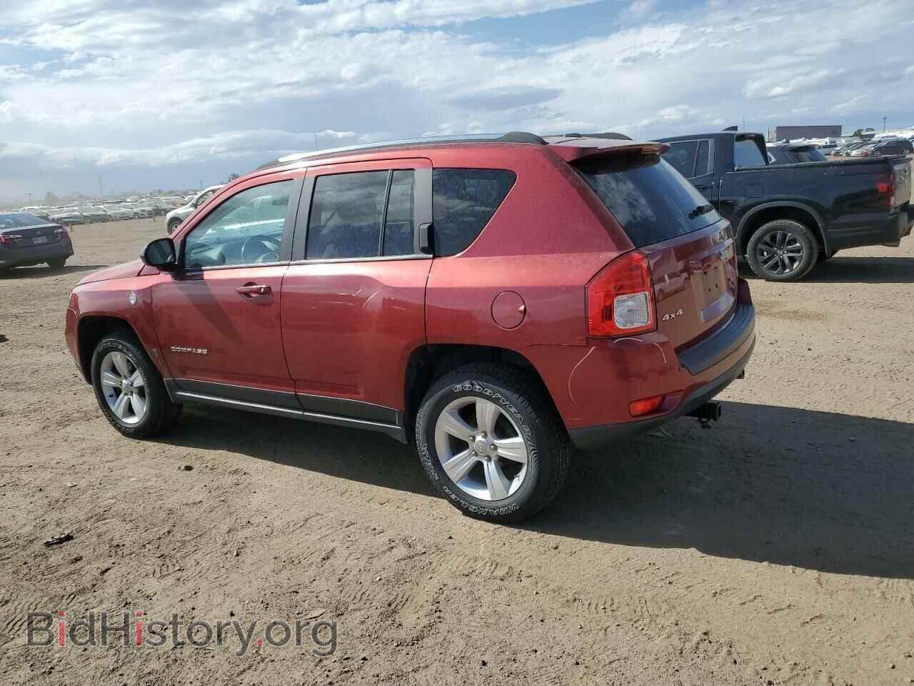 2012 JEEP COMPASS - VIN: 1C4NJDEB1CD524906 - Photo 2