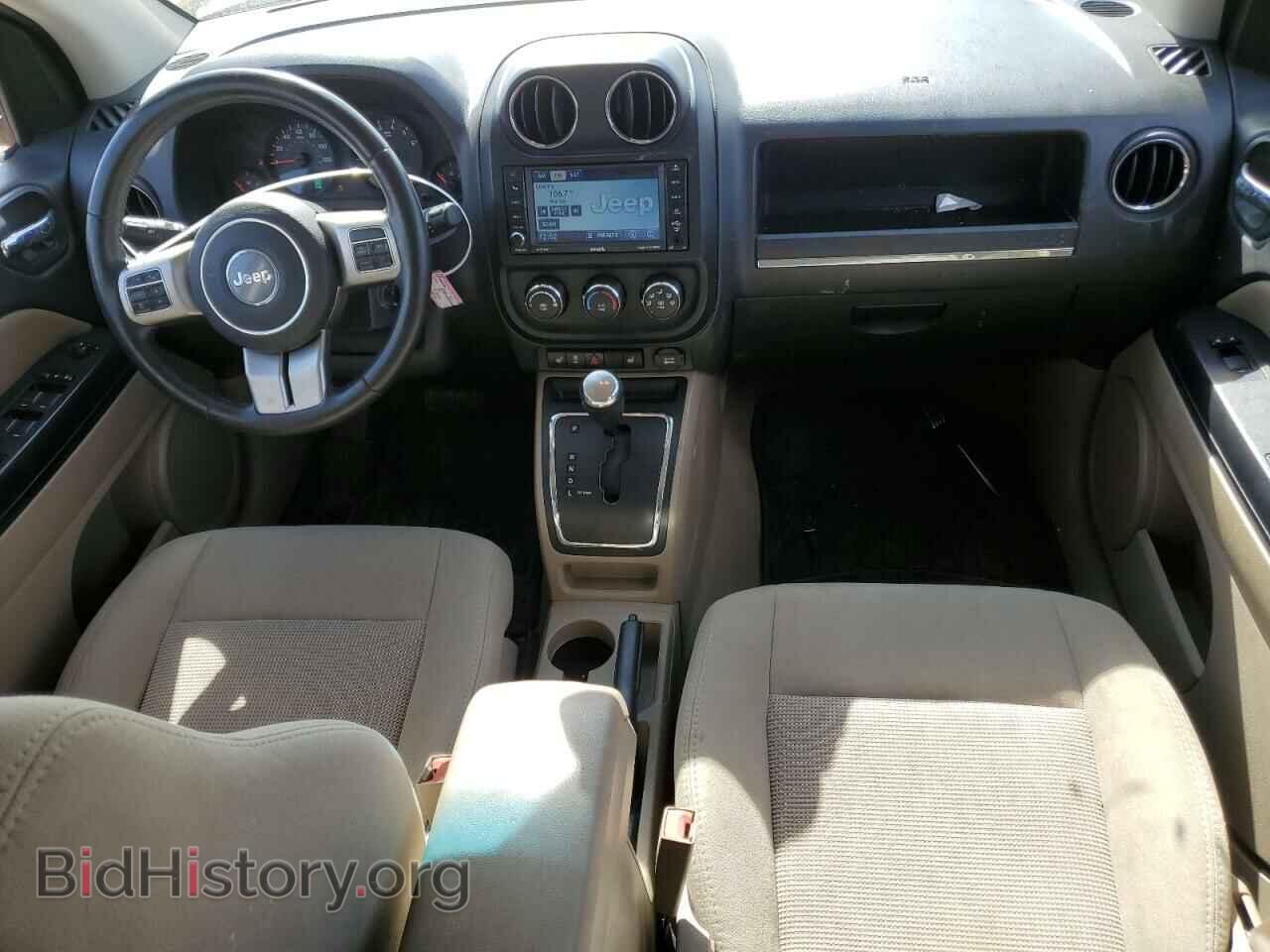 2012 JEEP COMPASS - VIN: 1C4NJDEB1CD524906 - Photo 8