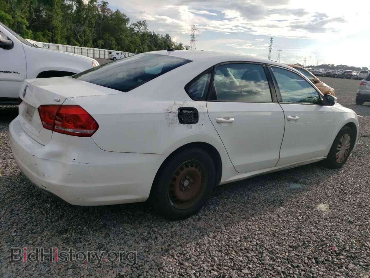 2014 VOLKSWAGEN PASSAT - VIN: 1VWAT7A33EC051265 - Фото 3