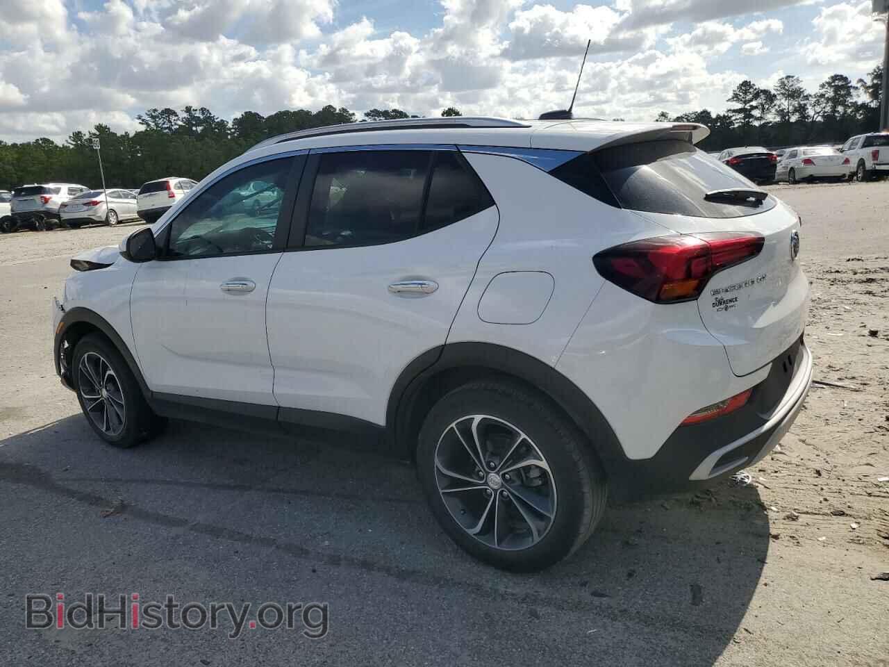 2022 BUICK ENCORE - VIN: KL4MMDS22NB095002 - Photo 2