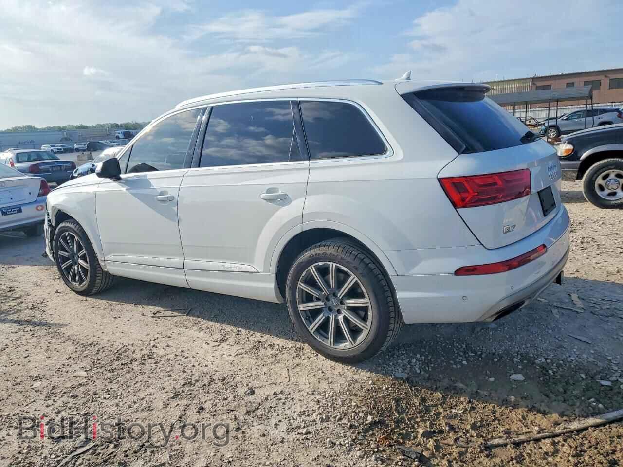 2019 AUDI Q7 - VIN: WA1VAAF74KD039385 - Photo 2