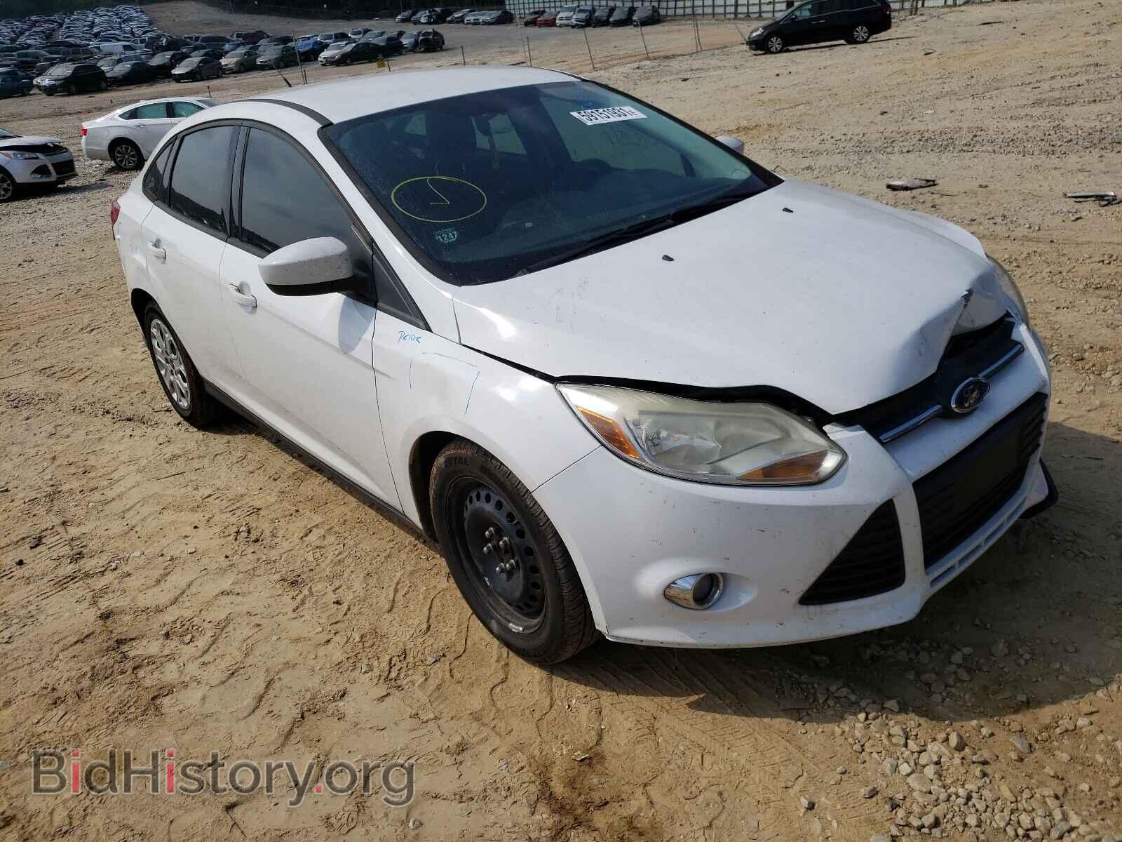 Photo 1FAHP3F26CL275163 - FORD FOCUS 2012
