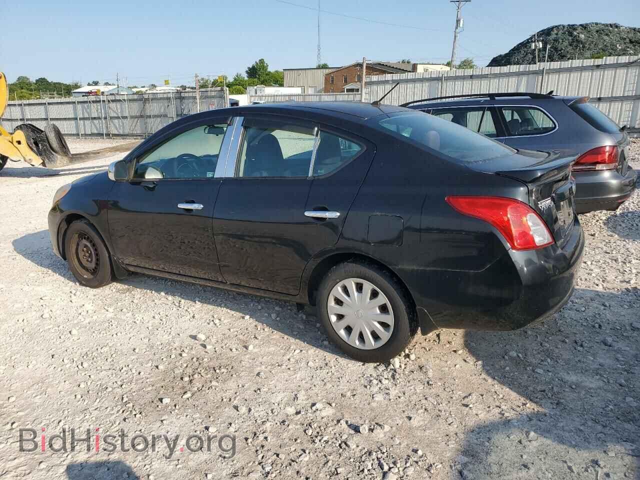2013 NISSAN VERSA - VIN: 3N1CN7AP7DL836726 - Фото 2
