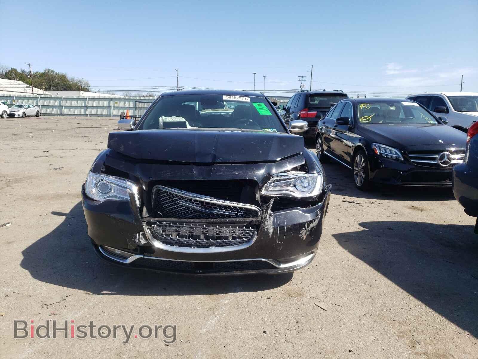 2016 CHRYSLER 300 - VIN: 2C3CCASG5GH305234 - Фото 9