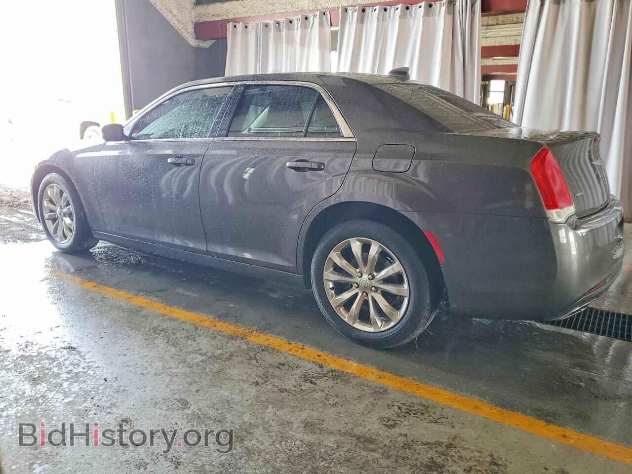 2021 CHRYSLER 300 - VIN: 2C3CCARG3MH512285 - Photo 2