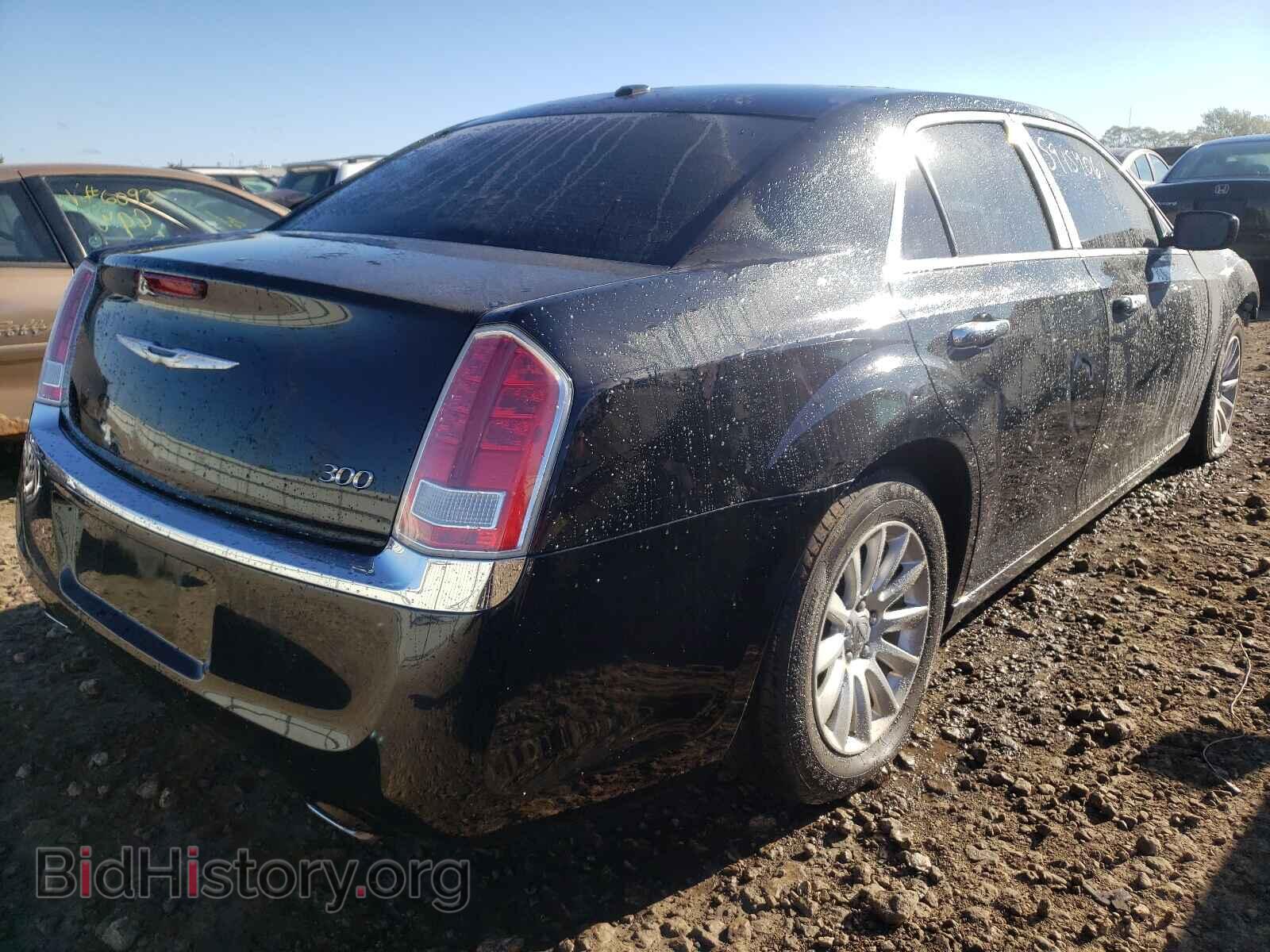 2013 CHRYSLER 300 - VIN: 2C3CCAAG9DH556237 - Фото 4