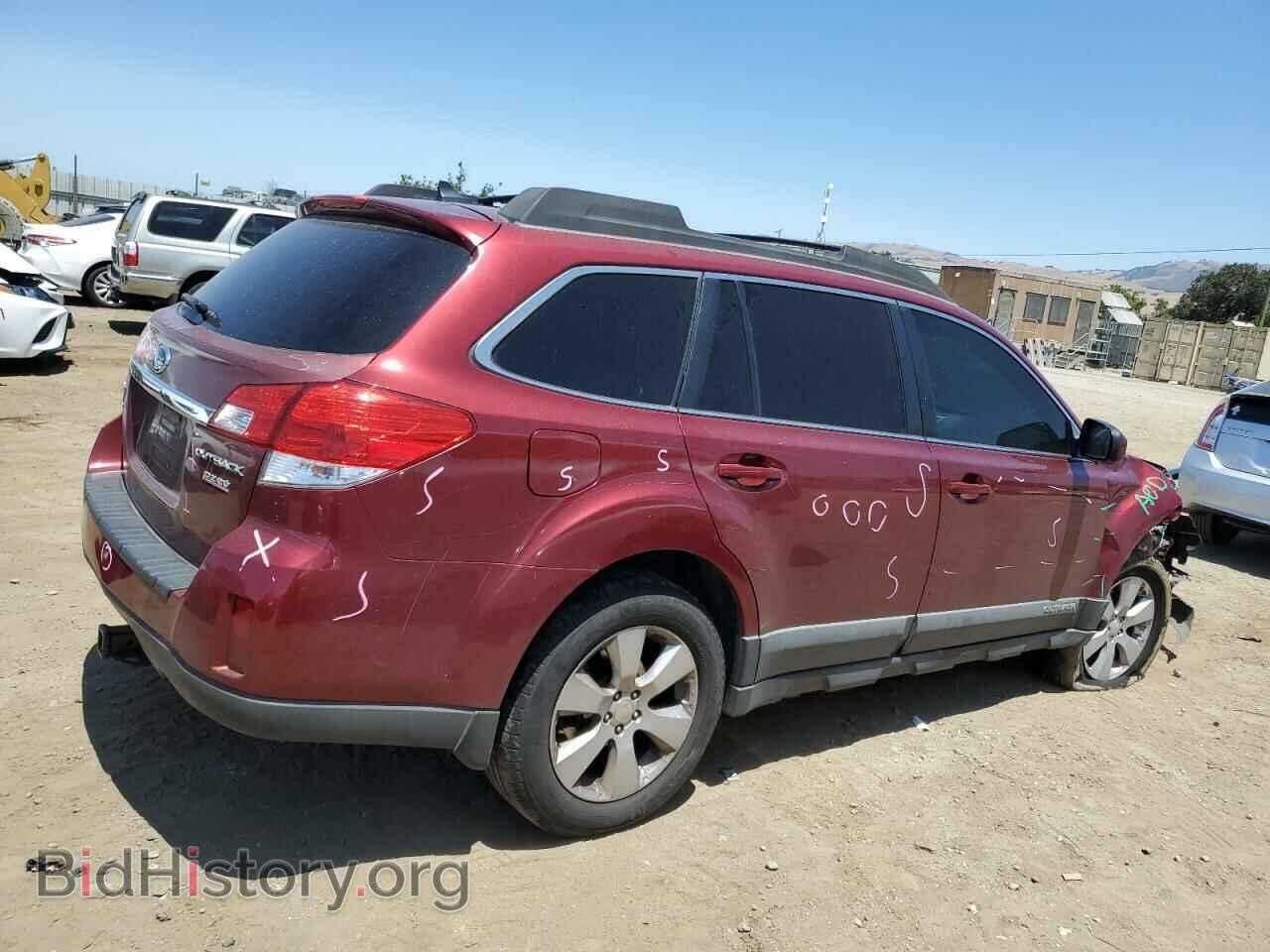 2011 SUBARU OUTBACK - VIN: 4S4BRBKC8B3363922 - Фото 3