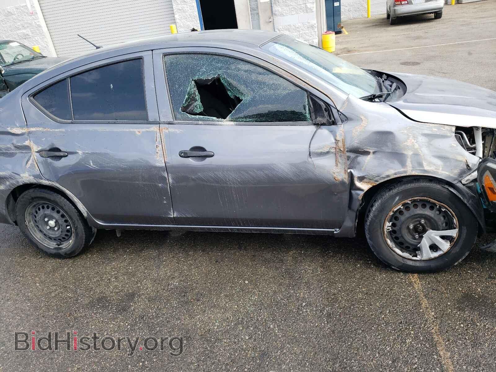 2019 NISSAN VERSA - VIN: 3N1CN7AP3KL850183 - Photo 9