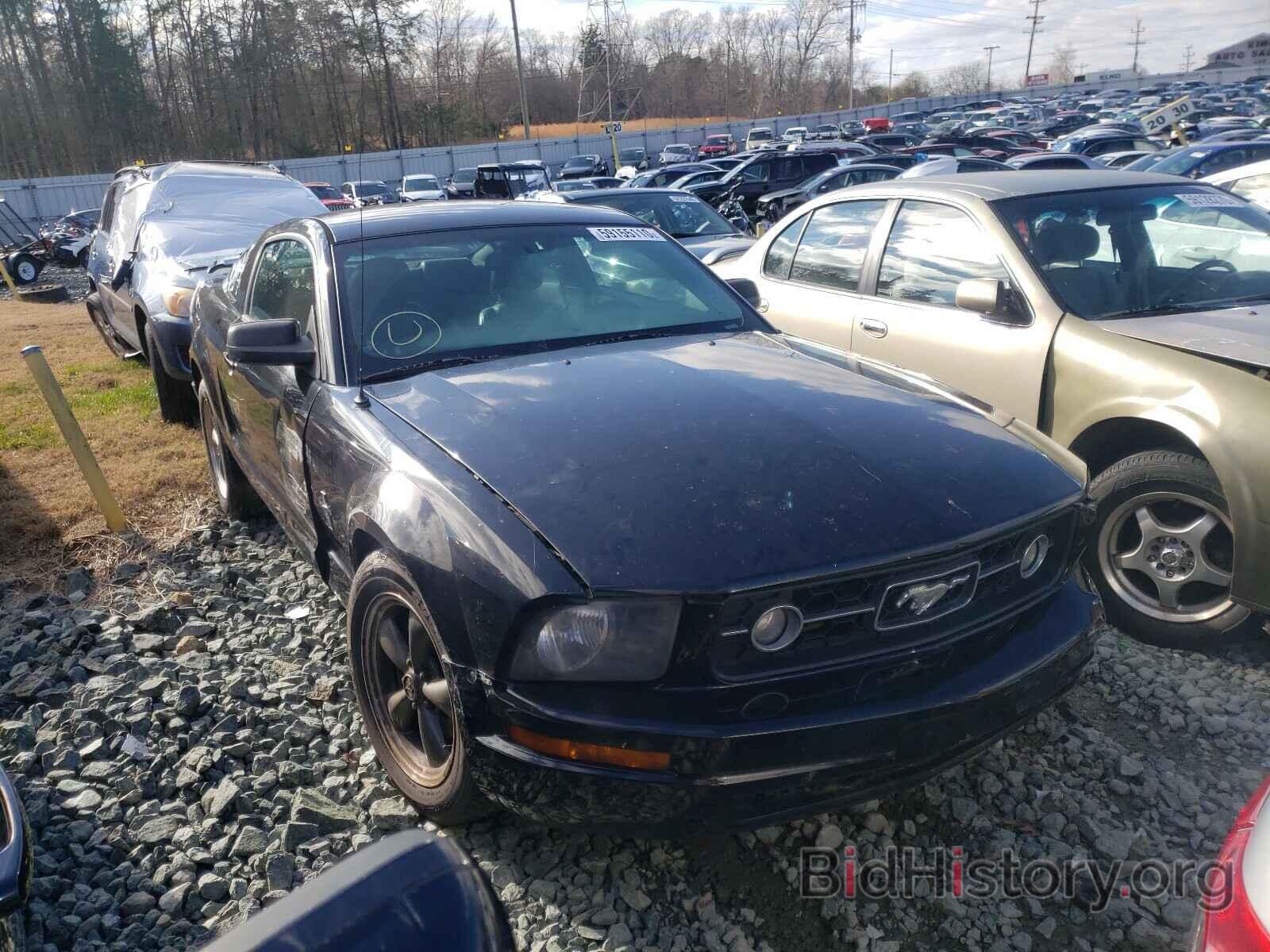 Photo 1ZVFT80N365136871 - FORD MUSTANG 2006