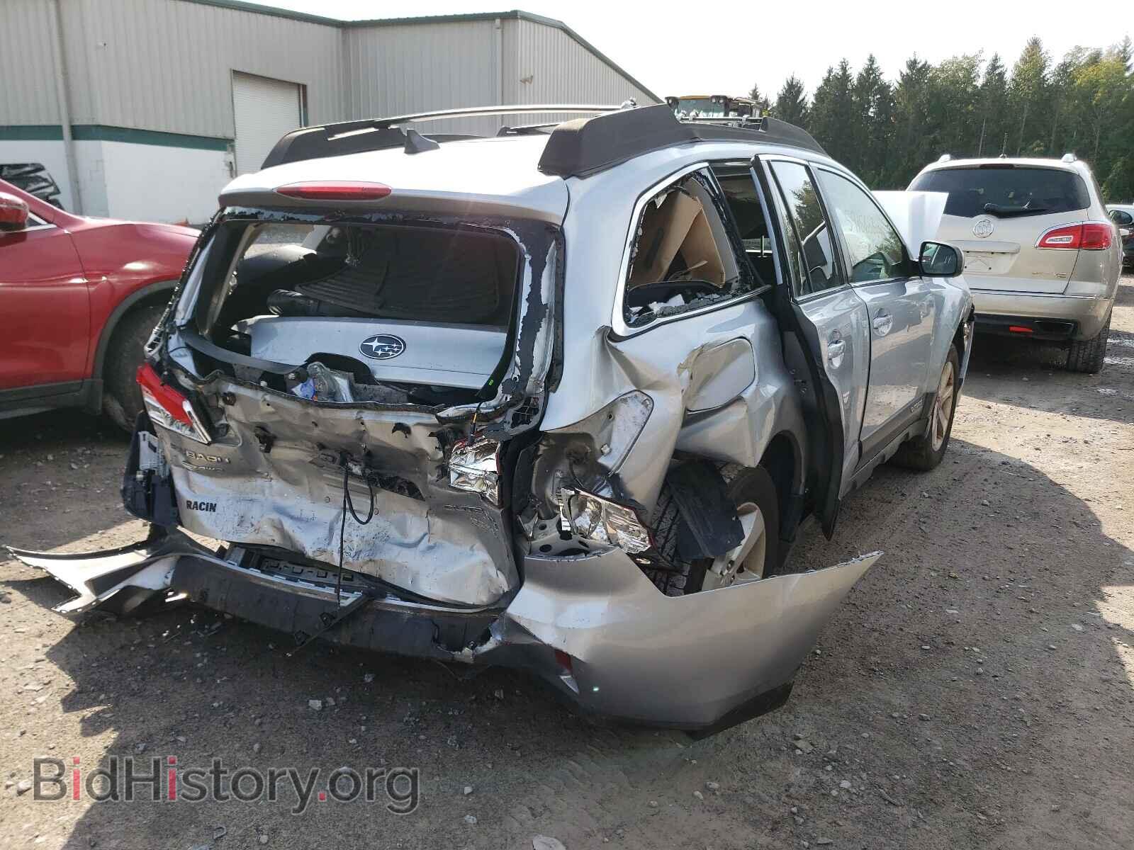 2014 SUBARU OUTBACK - VIN: 4S4BRBDC1E3292676 - Photo 4