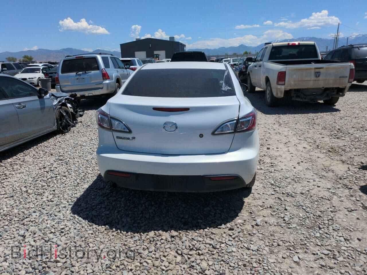 2011 MAZDA 3 - VIN: JM1BL1UF4B1496471 - Фото 6