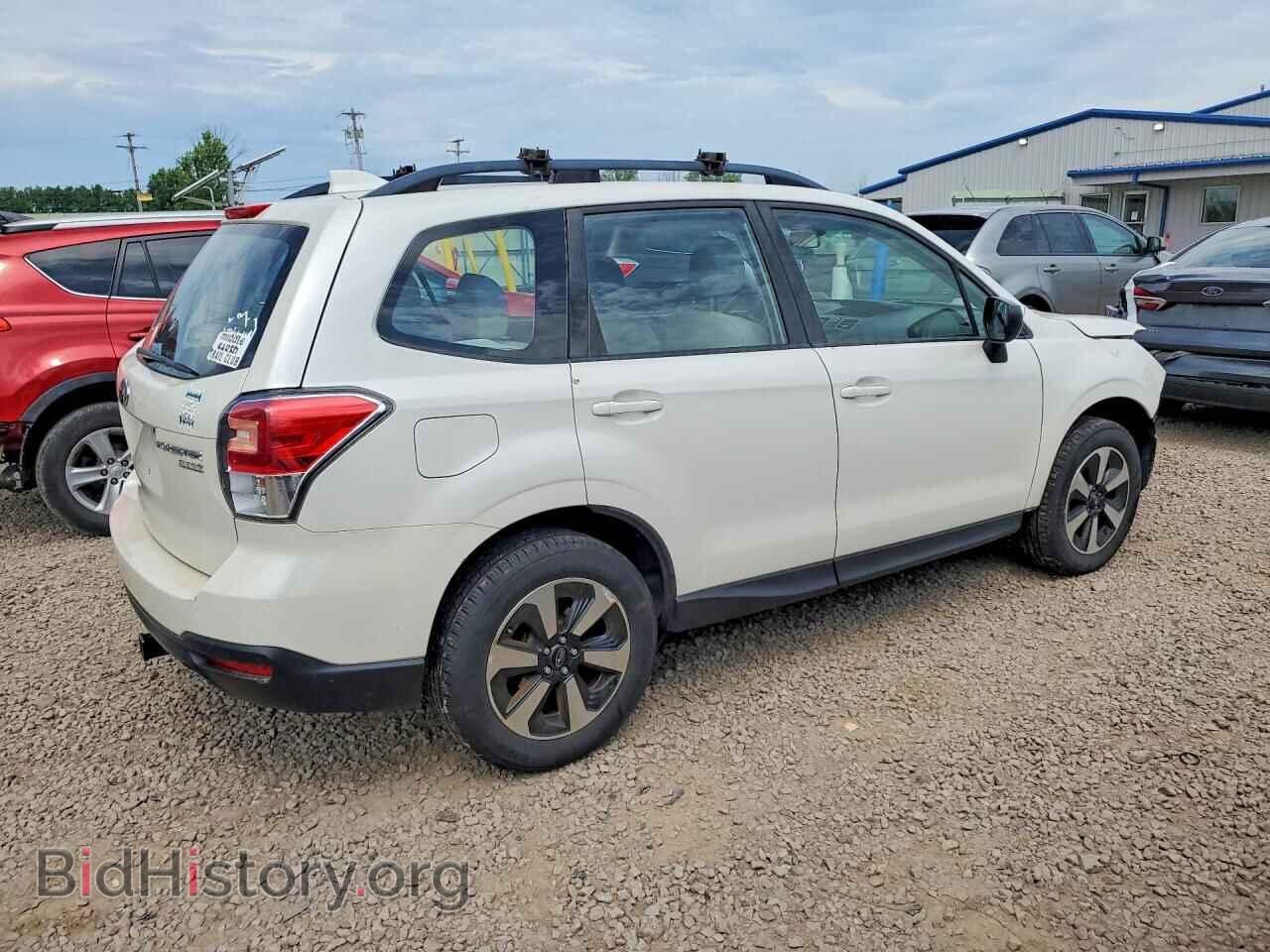 2017 SUBARU FORESTER - VIN: JF2SJABC3HH528715 - Фото 3