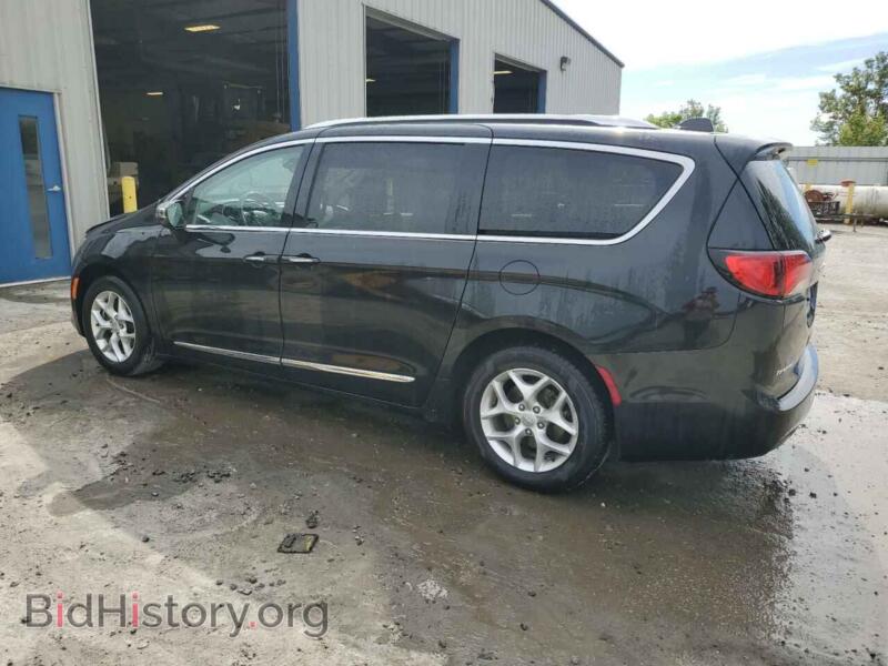 2020 Chrysler PACIFICA (VIN 2C4RC1GG7LR123893) — photo 2 of 14