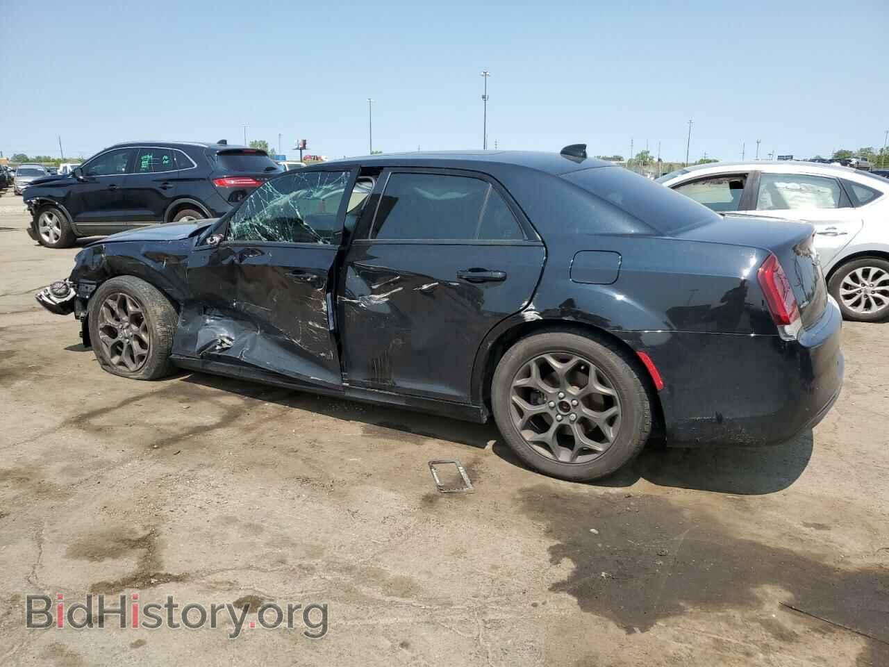 2016 CHRYSLER 300 - VIN: 2C3CCAGG7GH283097 - Photo 2