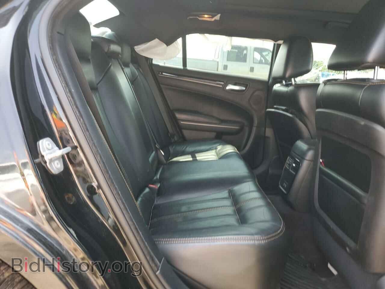 2016 CHRYSLER 300 - VIN: 2C3CCAGG7GH283097 - Photo 10
