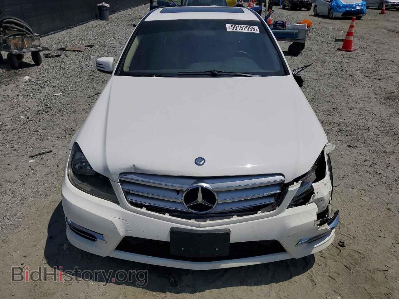 2013 MERCEDES-BENZ C-CLASS - VIN: WDDGF4HB1DR246797 - Фото 5