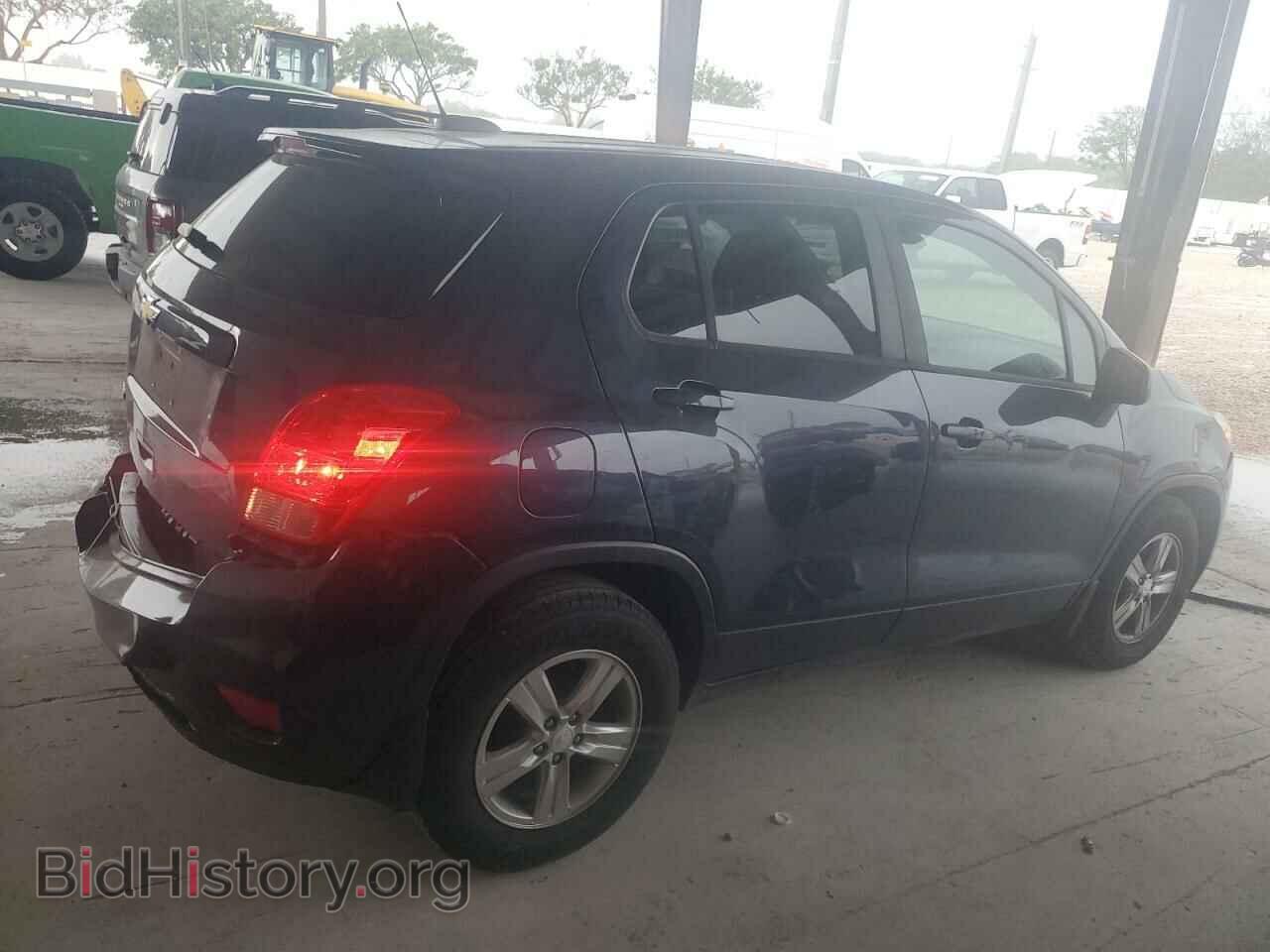 2019 CHEVROLET TRAX - VIN: 3GNCJKSB3KL240810 - Photo 3